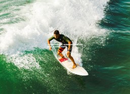 ebet易博体育官方网站-卡拉格紧急呼吁利物浦冬窗补强中卫，队内储备已岌岌可危